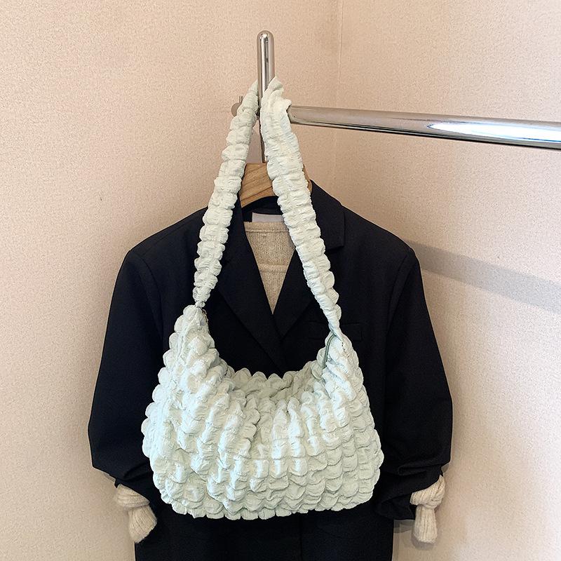Versatile Pleated Bag Shopping Bag Girl Heart Cloud Underarm Bag Women's New Solid Color Shoulder Bag Women