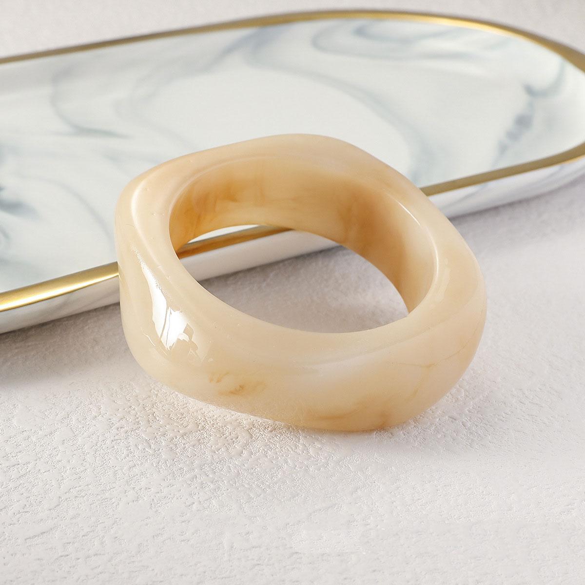 

Модні широкі геометричні браслети з епоксидної смоли бежевого, коричневого та кавового кольорів, нерегулярні масивні браслети, ювелірні вироби, подарунок для жінок, дівчат