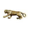 Estatuetas antigas de cobre tigre king, acessórios de decoração para casa, ornamentos de montanha de animais de latão vintage, decorações de mesa