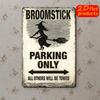1pc Witches on Broomsticks 2D Gothic Halloween Wall Sign, 7.87x11.81in Witchcraft Decor