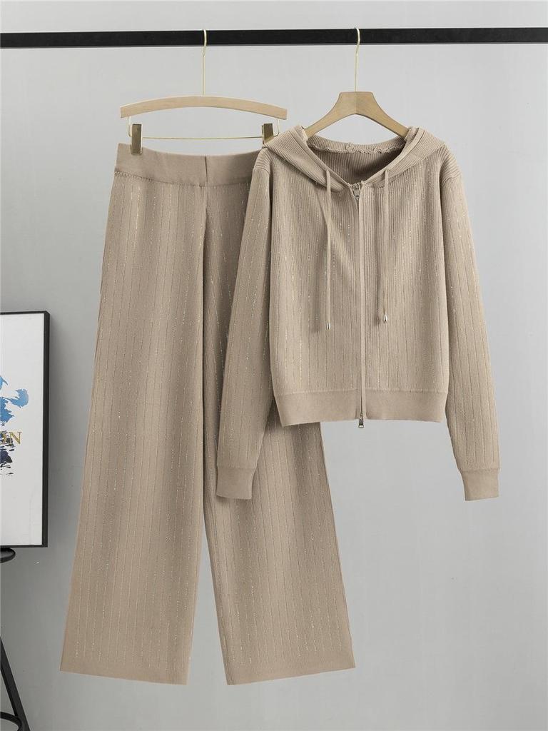 Conjunto de Calças de Perna Larga e Cardigã de Malha com Capuz - Moda Europeia Feminina Casual Outono/Inverno com Detalhes em Strass