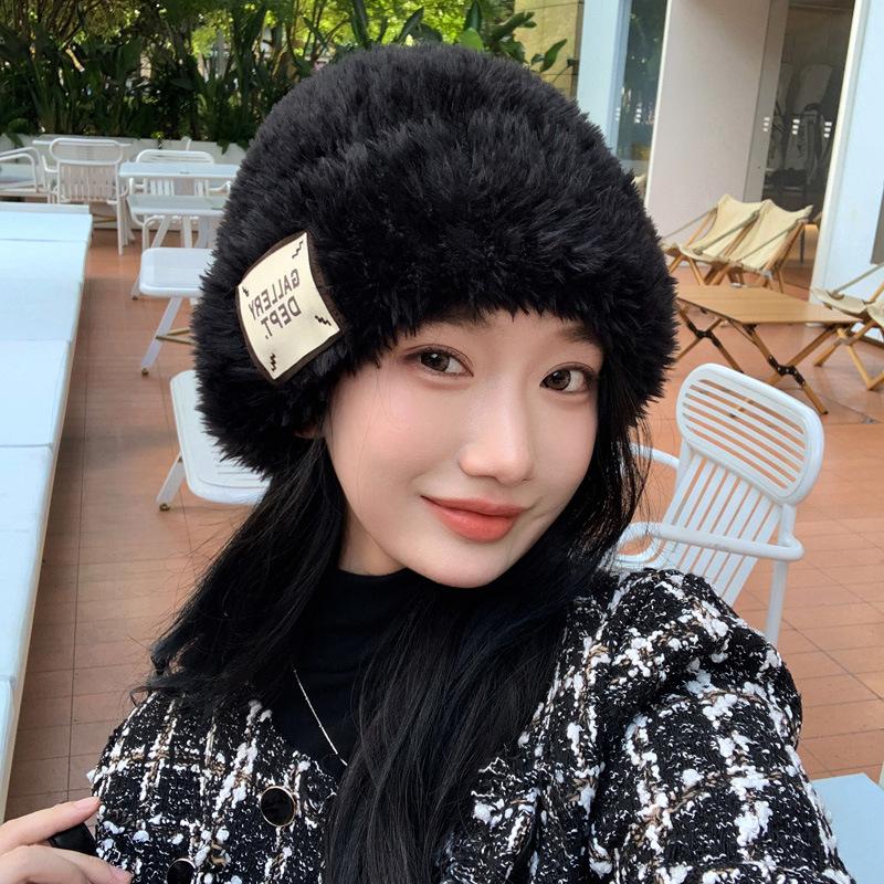 

Плюшевая шапка женская зимняя утолщенная теплая для лица с защитой маленьких ушей вязаная шапка от холода теплая для большого обхвата головы шерстяная шапка
