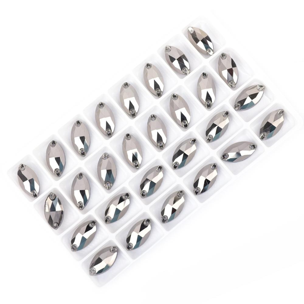 Weicher flacher Boden handgenähtes Pferdeauge Diamantglas flache Schnalle handgenäht Diamant DIY Kleid Hochzeitskleid Accessoires