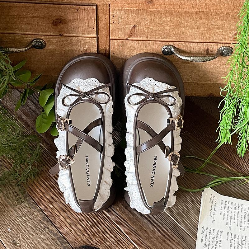 

French retro heightening platform small leather shoes women s 2025 new spring versatile British style round head Mary Jane single shoes 40 коричневый