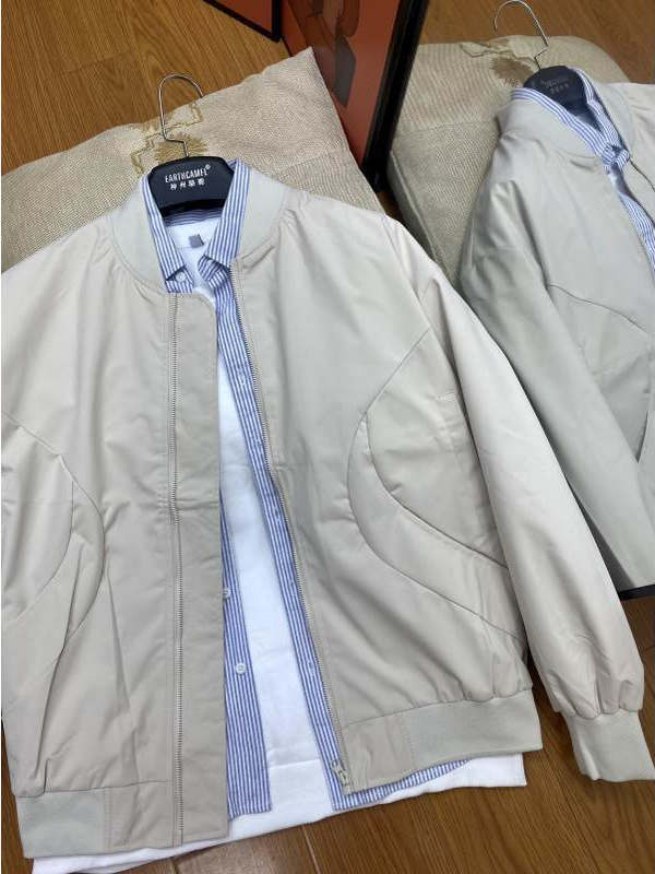 

Slip Amoy American Bomber Jacket Spring and Autumn Versatile Casual Baseball Suit Men s Outdoor Waterproof Soft Shell Jacket M