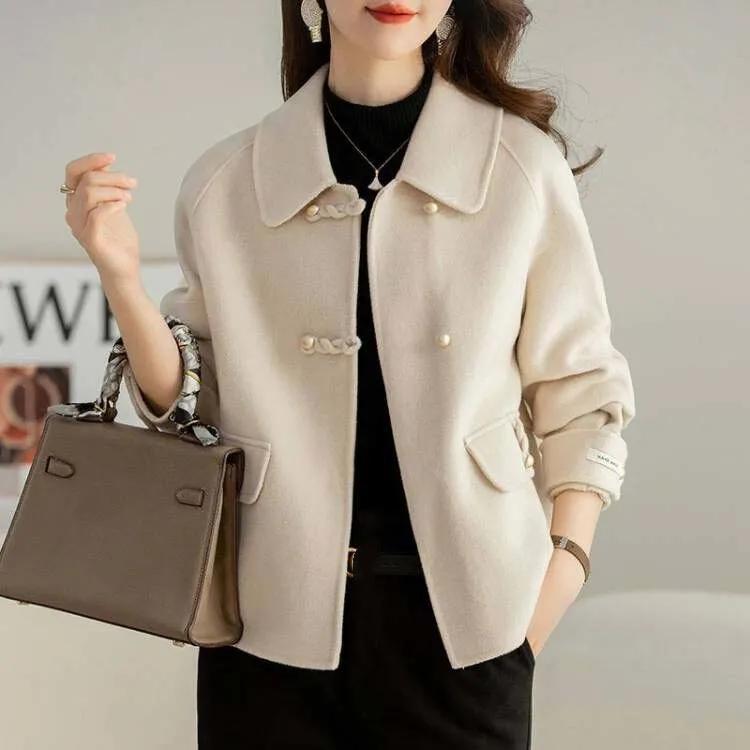 

Женская осенняя утепленная шерстяная свободная куртка, маленькая, уменьшающая возраст, верхняя одежда M бежевый