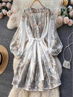 Spring French Retro Print V-Neck Lantern Sleeve Waist-Cinching Tie-Up Dress