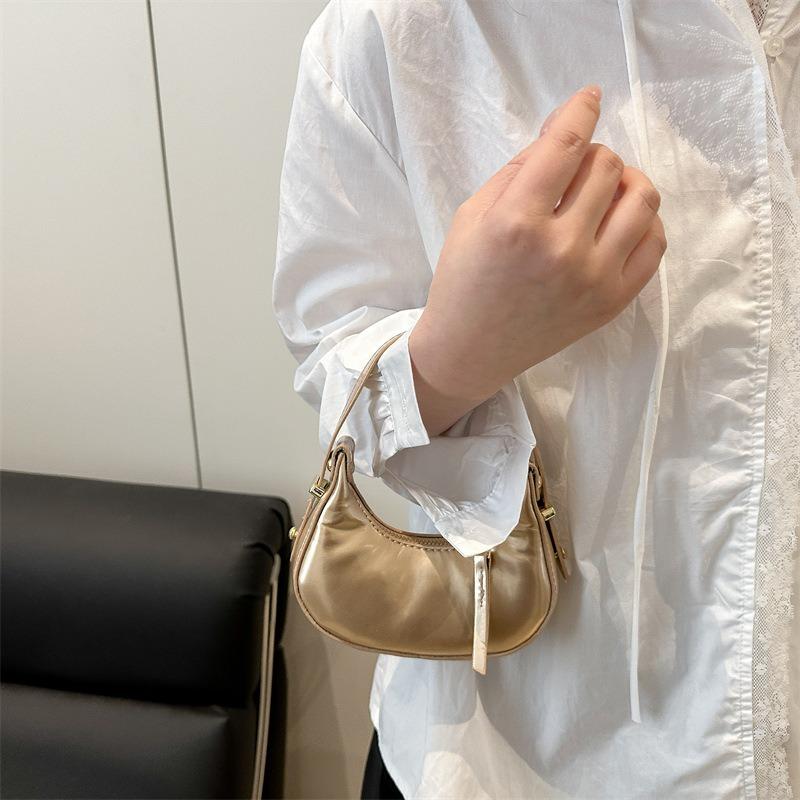 Mini Bag Summer New Popular Small Exquisite Handbag Solid Color Lipstick Change Bag Accessories