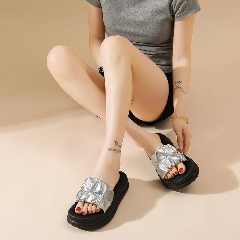 Platform Slippers Female Summer Outer Wear Fairy New Fashion Casual Niche Beach Silver One-word Slippers Female