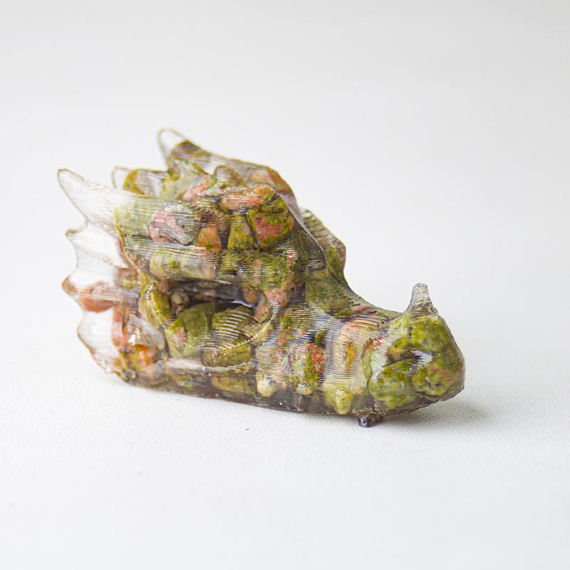 Resin Crystal Dragon Head Figurine With Natural Waterstone For Home Office Decor