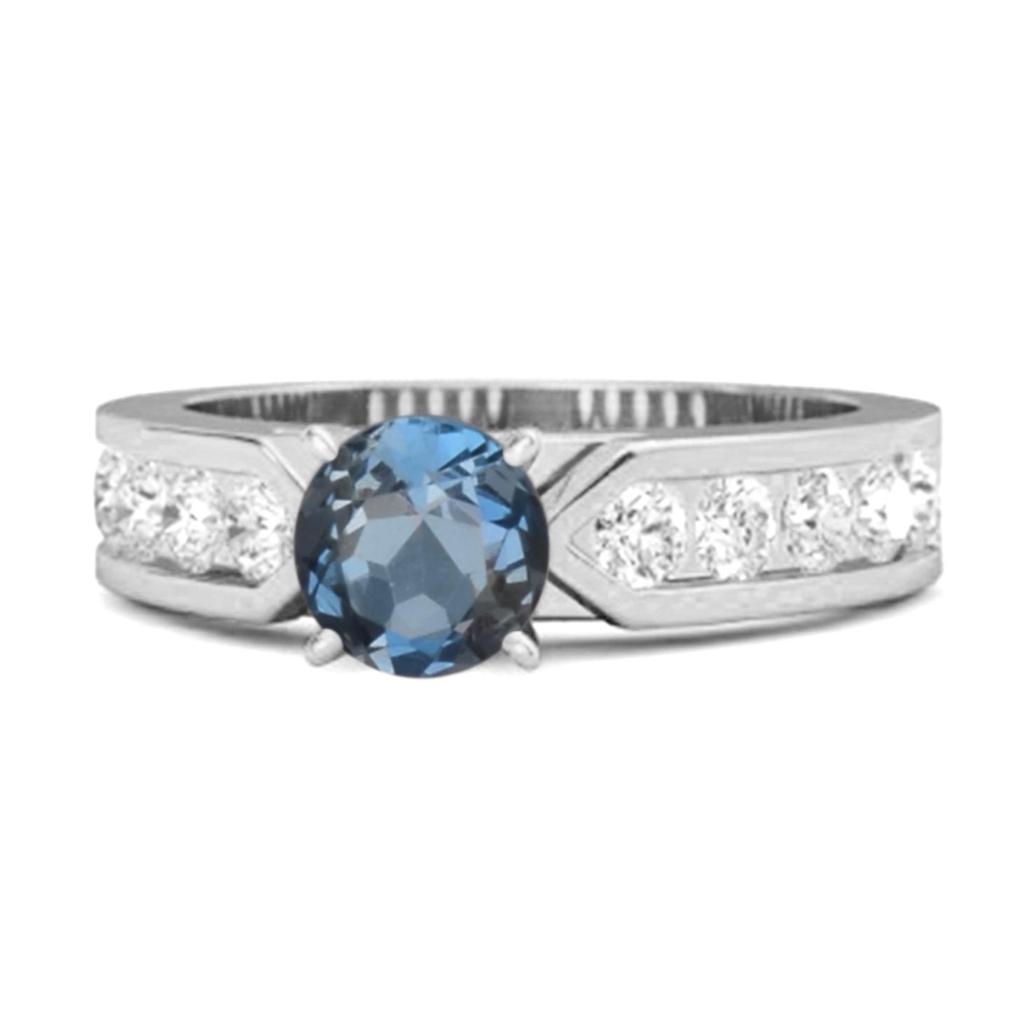 

London Blue Topaz Round Solitaire Statement Ring - 925 Sterling Silver 6.5 білий