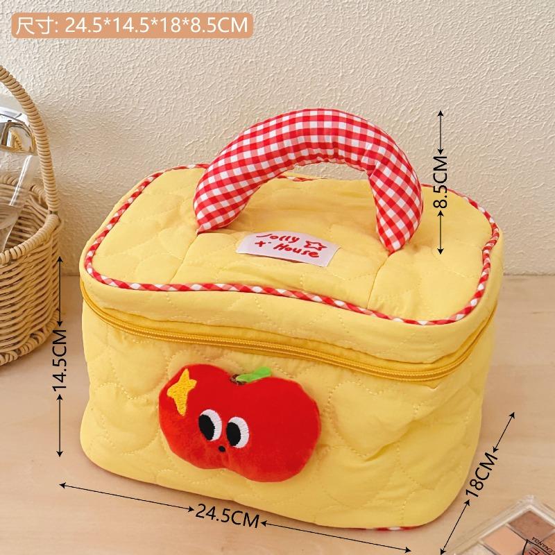 High-value cute cosmetic bag, girl's heart, large-capacity skin care product storage bag, handbag, travel going wash bag