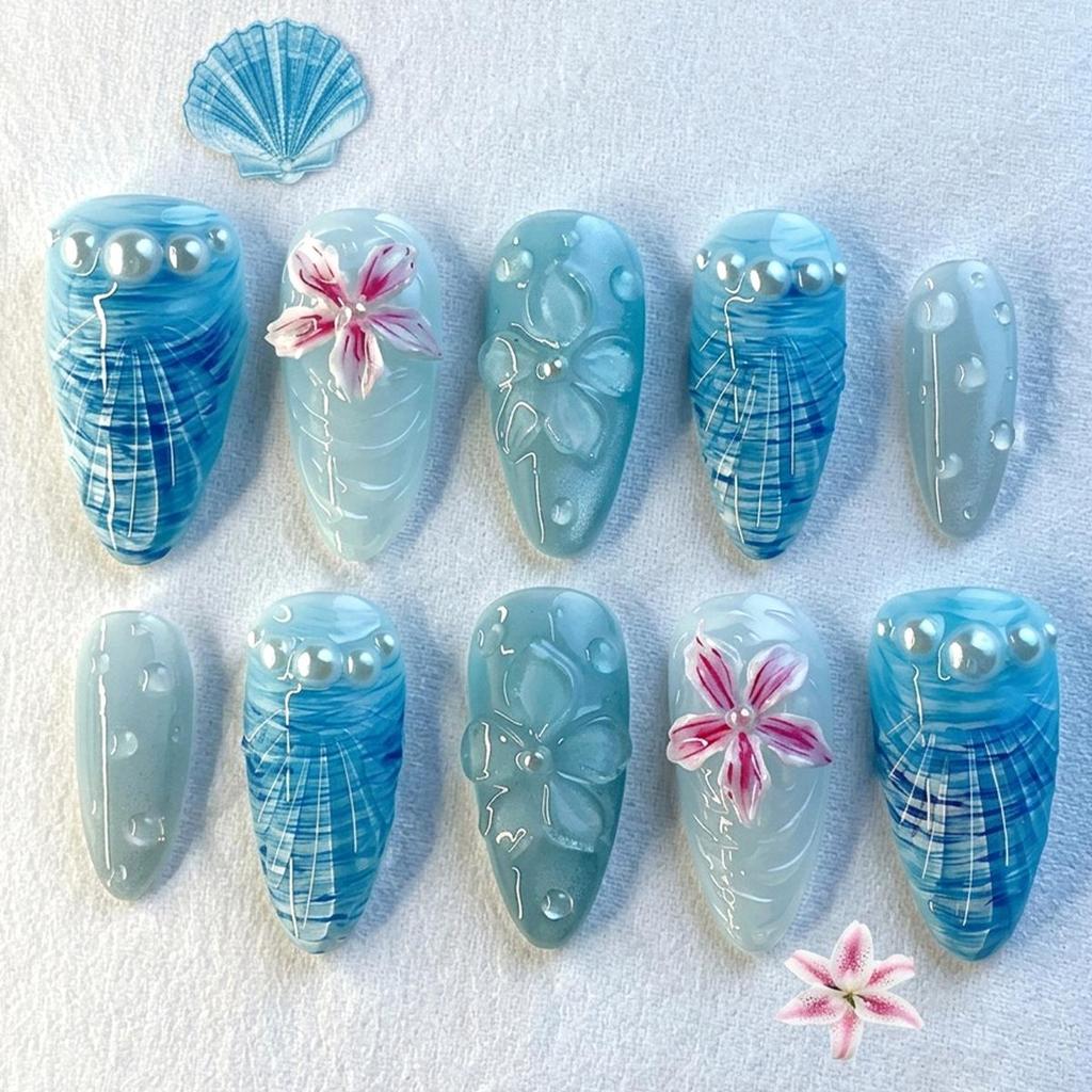 30pcs Handmade Blue & White Gradient Wearable Nails with 3D Pink Flower & Shell Pearl