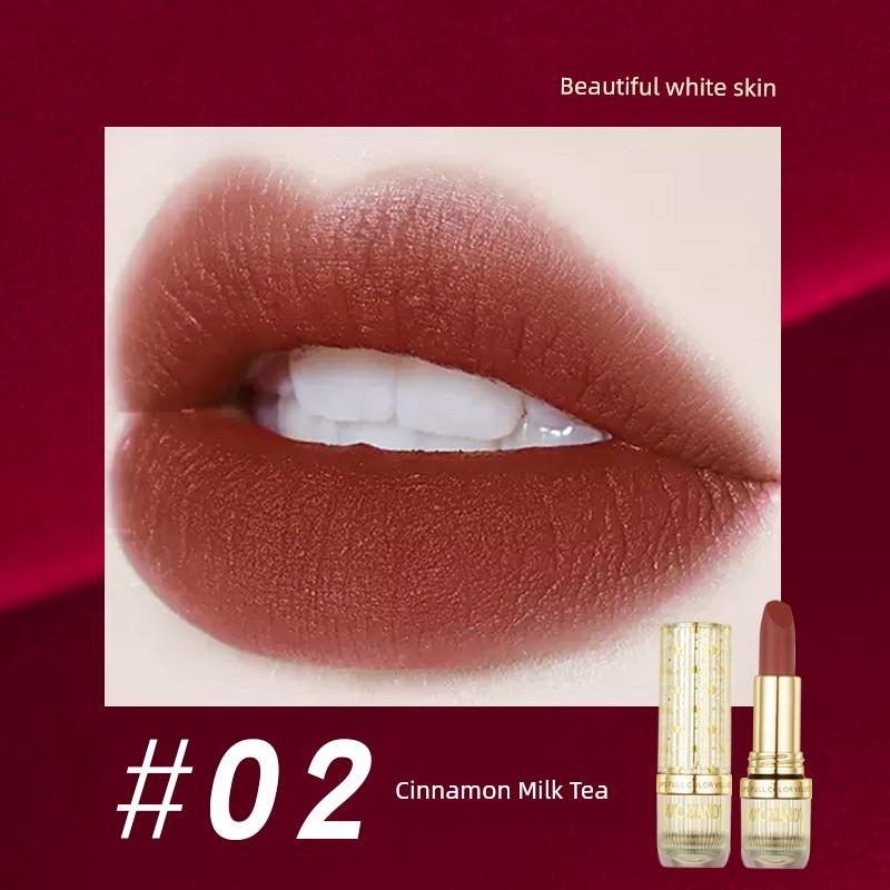 Makeup Artist Recommends Mako Andy Velvet Essence Non-Stick Cup Lipstick, Matte, Long-Lasting, Waterproof, with a True Milk Tea Color
