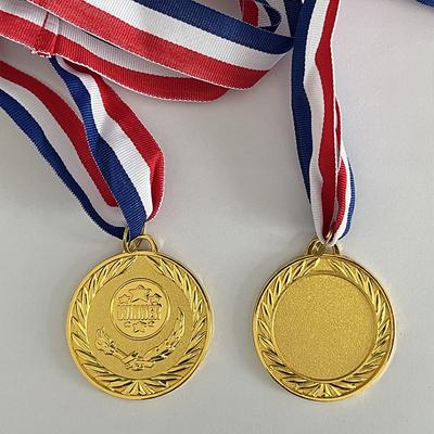 5cm Gouden Medaille Studenten Beloningen met Neklint Metalen Winnaarsmedailles Competitiemedailles voor Marathon Balspelen
