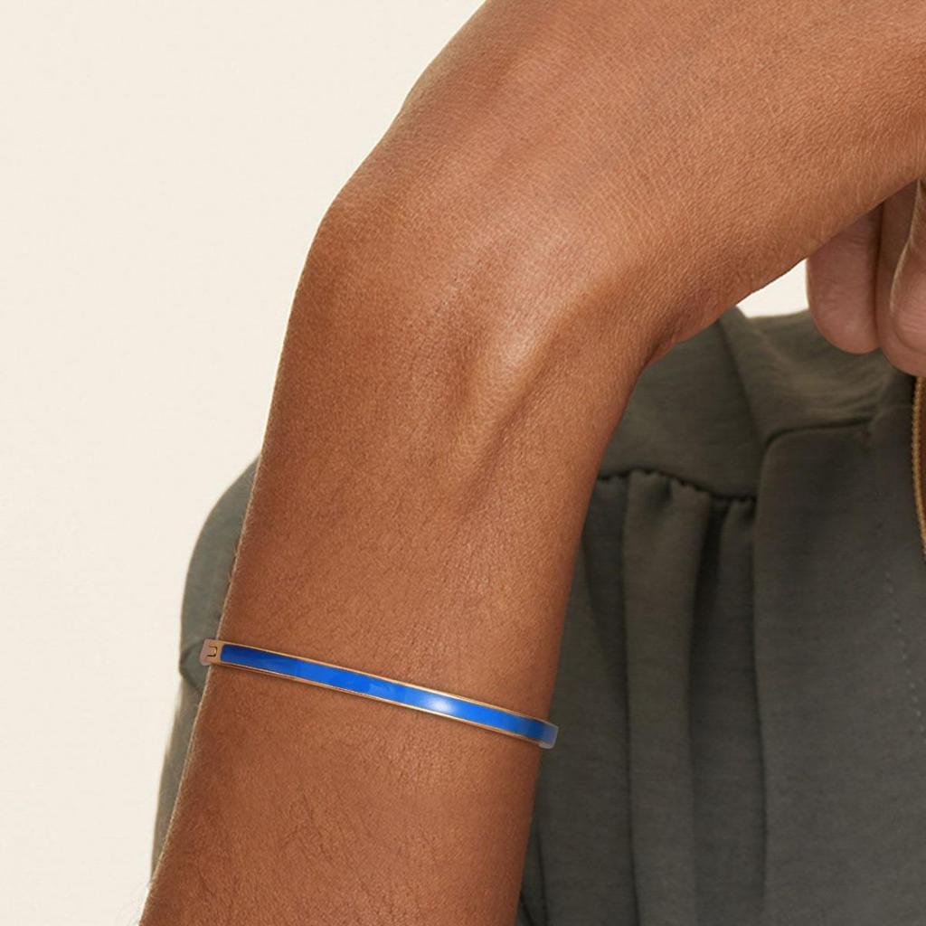 Kvinners 4 mm Gull Emalje Titanstål Armbånd med Spenne