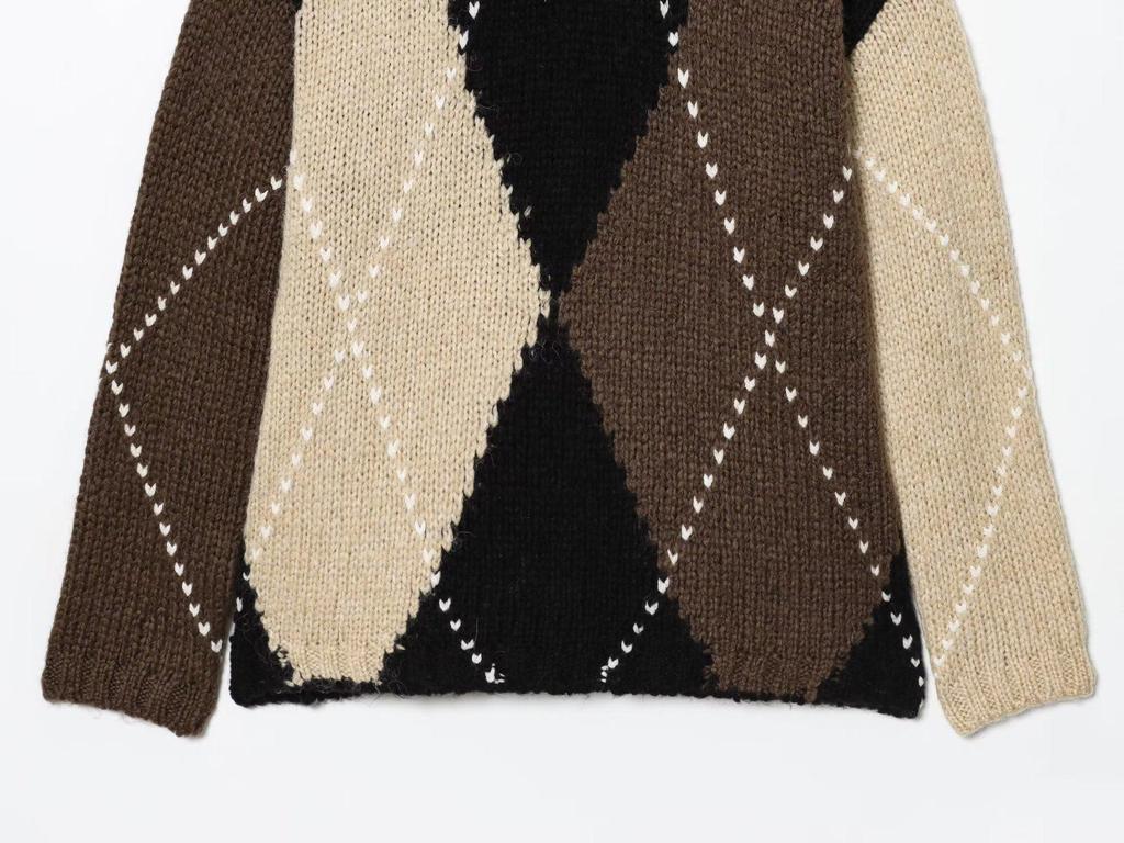 European Plaid Color Block Round Neck Sweater - Lazy Style