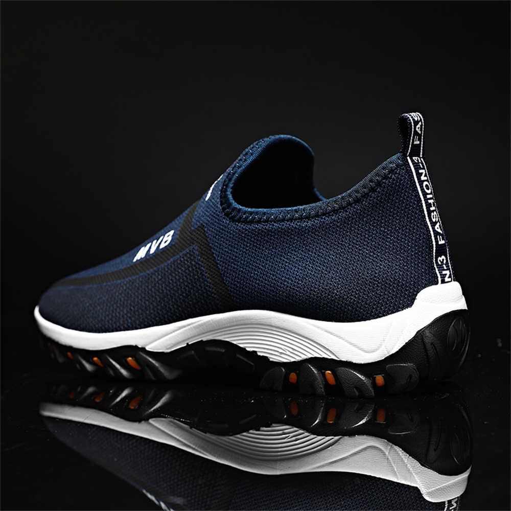 Fashion Blue Soft Sole Shoes Outdoor Men Flats Orange Trainers Basketball Sneakers Sports Boty Trending Products Loufers Mobile