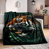1pc Tiger Print Blanket Lightweight Flannel Blanket Throw Blanket For Sofa, Bed, Travel, Camping, Livingroom, Office, Couch, Chair, And Bed Yy25101515