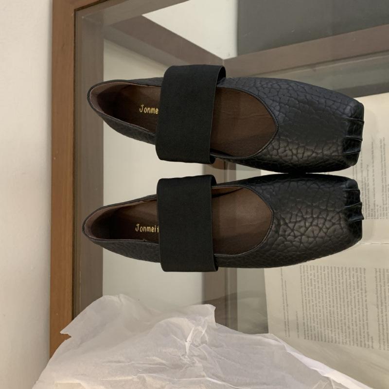 

2025 new autumn and winter square head pig nose with elastic band inner slope heel ballet shallow mouth women s single shoes 39 кофейный