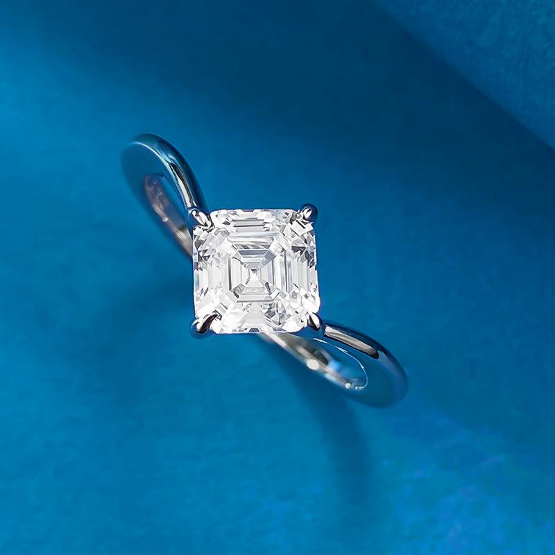 

Lulu Tong S925 Silver Simulated Diamond Pagoda Ring - Elegant 6*6 Cut. Size 6