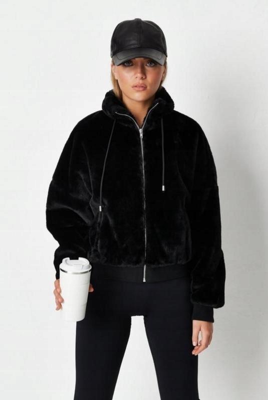 Kurtka Czarna Missguided Dla Niskich 34 P0/Tx12* 34 P_/