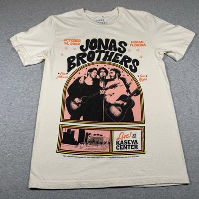 Jonas Brothers Shirt Adult Small Ivory Pop Rock Band Music Tour Mens Unisex T-Shirt