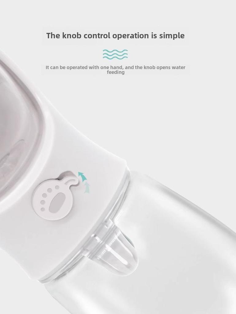 Tragbarer Wasserbecher für Haustiere mit doppeltem Verwendungszweck für den Außenbereich