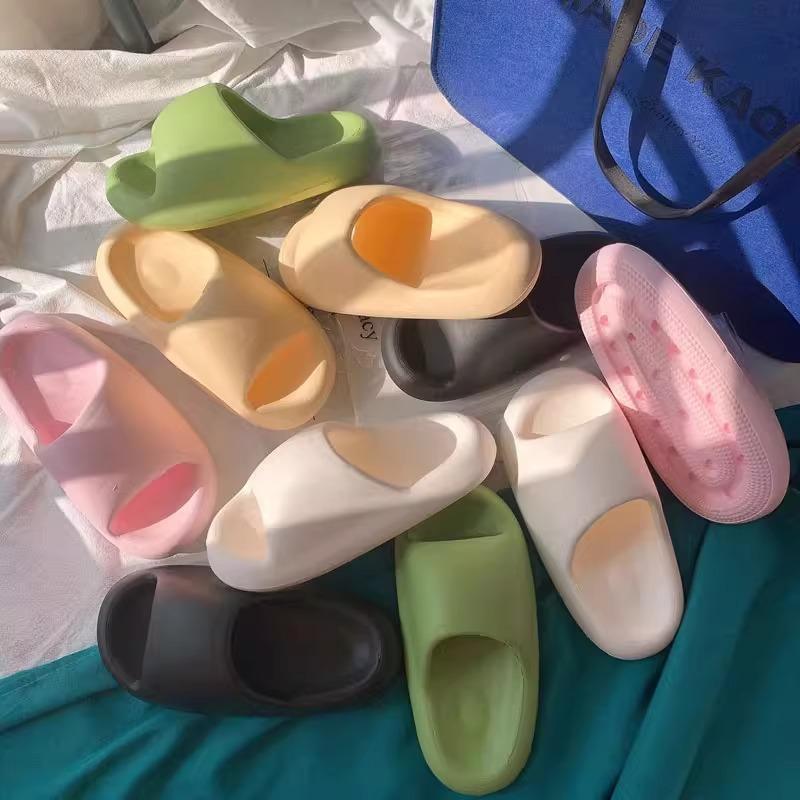 Bread Slippers Women's Home Summer Thick Bottom Bathroom Non-slip Men's Sandals