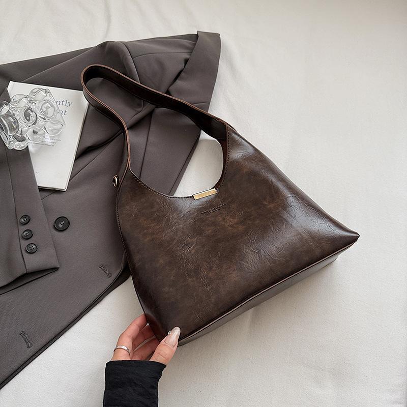 2025 Autumn New Niche Texture Armpit Bag Women's Retro Simple Tote Bag Casual Large Capacity Shoulder Bag