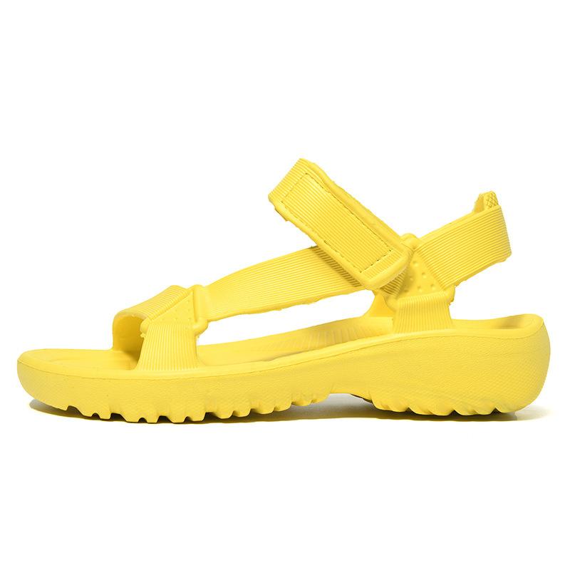 

2026 Newly launched women s fashionable sandals in multiple colors. From sweet to elegant, a variety 41