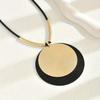 1pc Stitching Geometric Round Pendant Necklace Retro Style Statement Jewelry For Vacation Wear KTJ