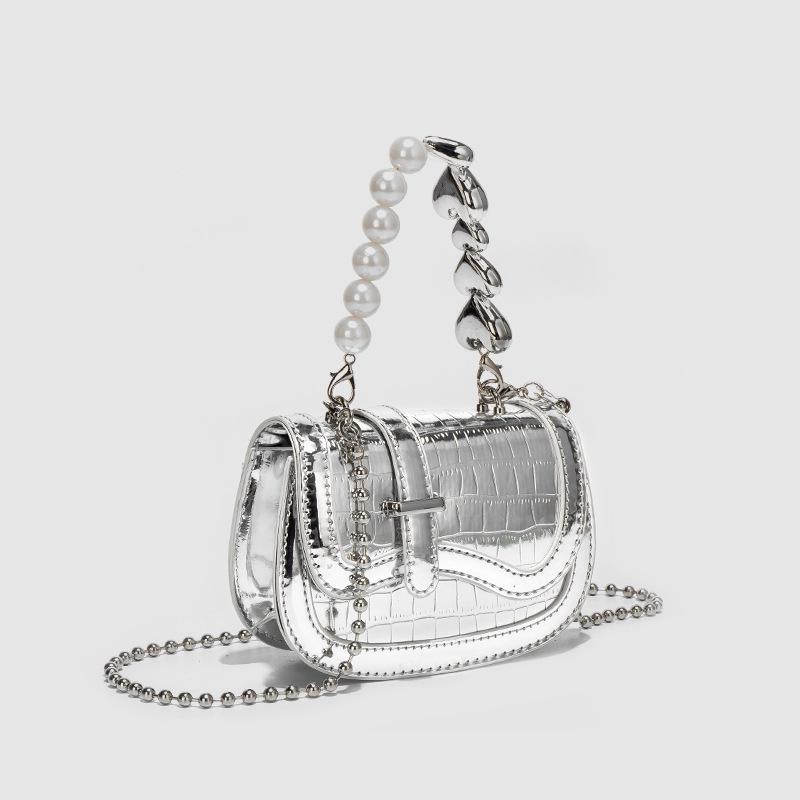 

2025 New Trend: Silver Pearl Chain Mini Crossbody Bag for Girls