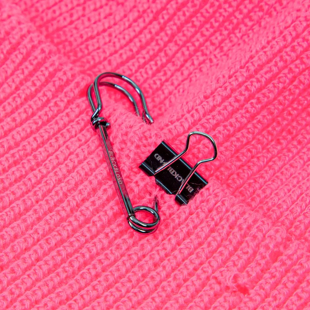 BLACKBLOND Vividi Lip Custom Long Beanie (Pink)