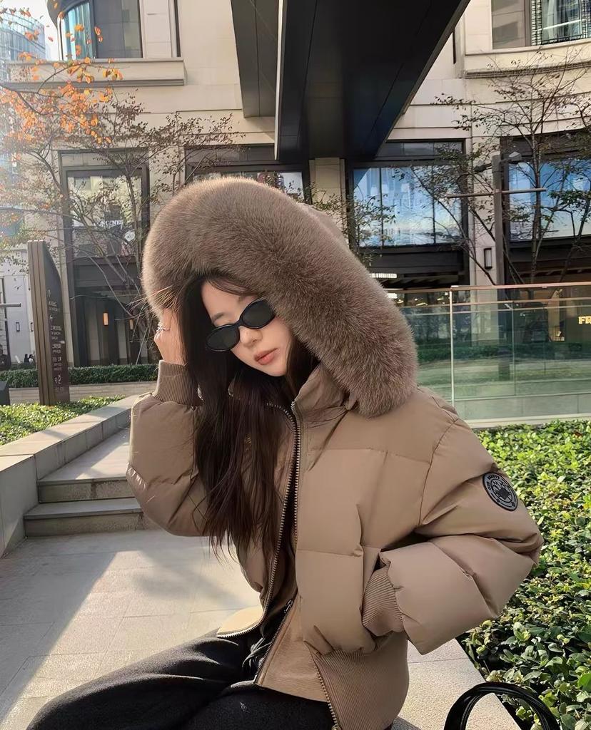 Winter New Women's Fashion Short Cotton-padded Coat Big Fur Collar Piled Thickened Hooded Cotton Jacket
