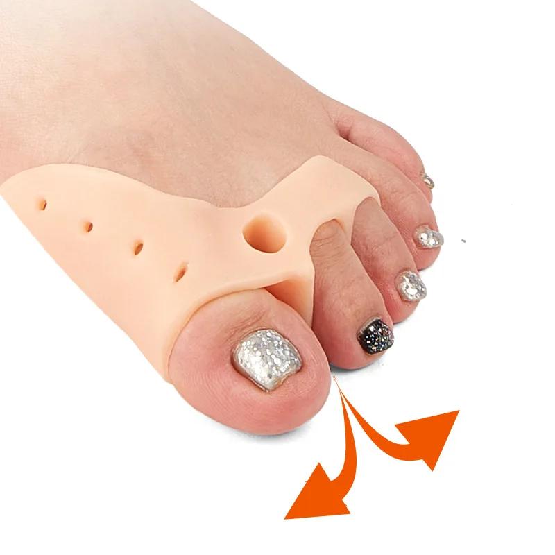 1Pair Silicone Toe Correctors Hallux Valgus Buffer Breathable Toe Separators Unisex Foot Care Pedicure Tools for Straighter Toes
