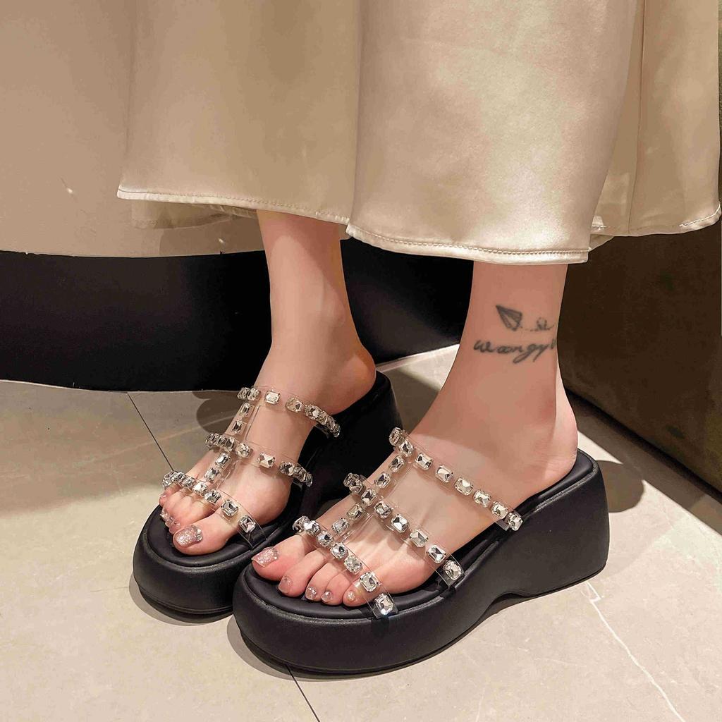 Thick-bottomed rhinestone transparent cool slippers for women to wear new summer muffin versatile casual one-word drag