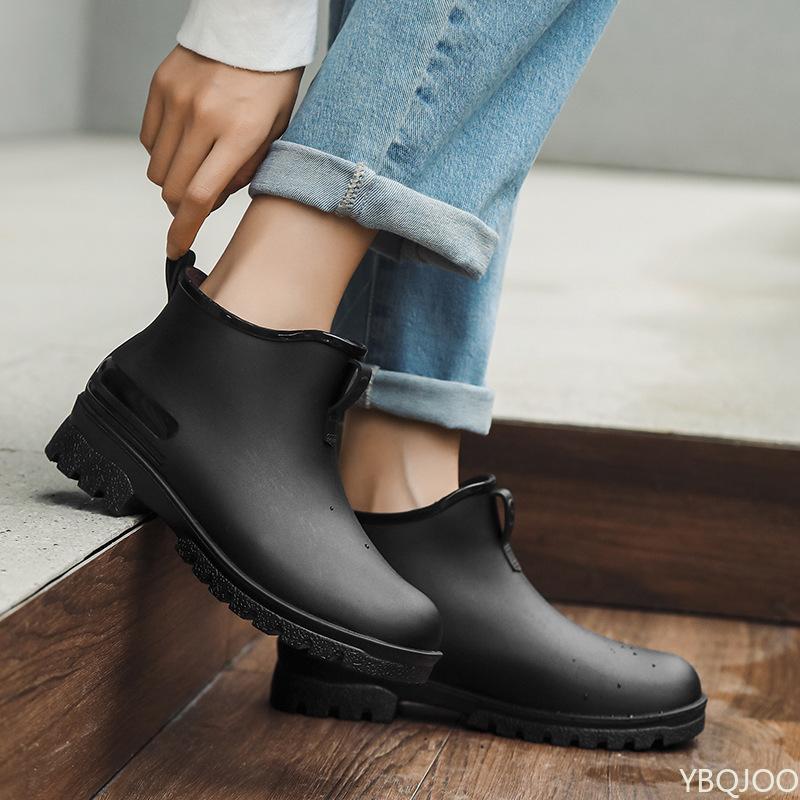 Low cut couple rain Shoes Ladies thick soled non slip rubber shoes Round toe solid color footwear Fashion women's rain boots