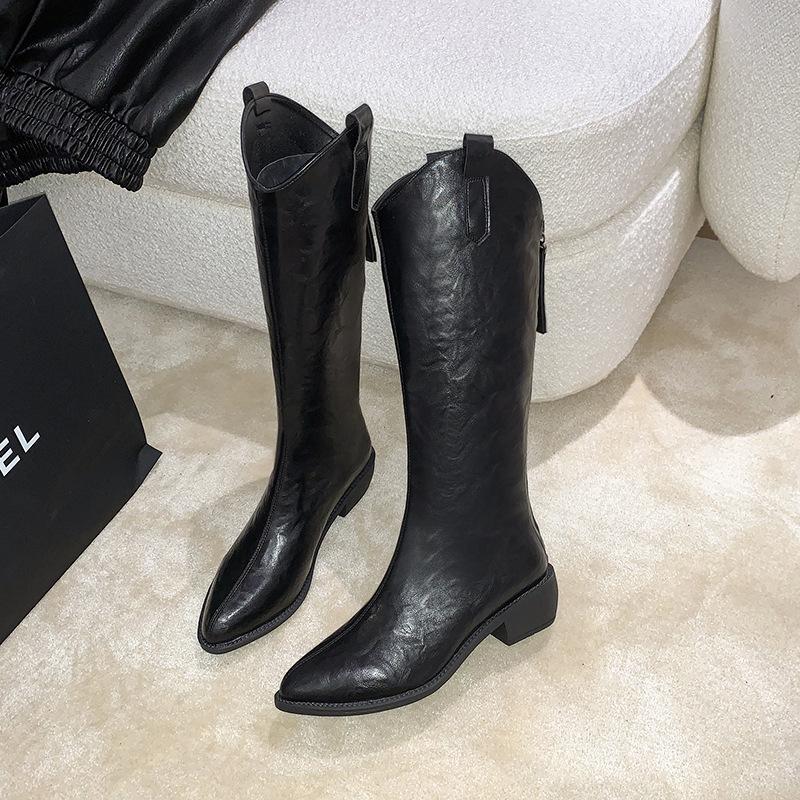 2025 autumn new retro pointed thick heel western cowboy boots V-mouth medium heel knight boots large size boots women