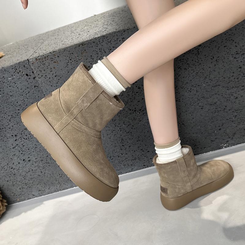 Women's Snow Boots Winter Fleece-lined Warmth Women Boots Large Size Round Toe Comfortable Female Short Boots