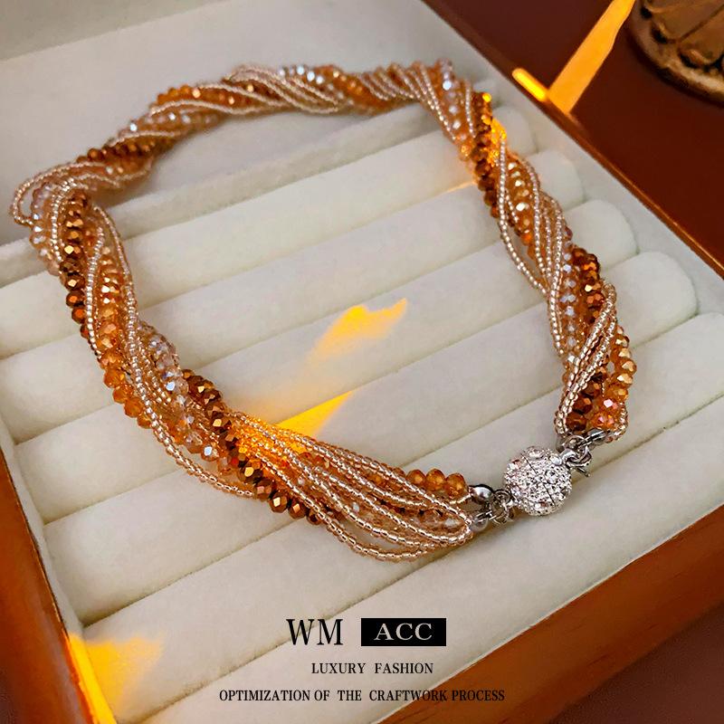 New winding multi-layer bracelet, light luxury and exquisite, with a high-end feel and exquisite temperament. Handmade decoration