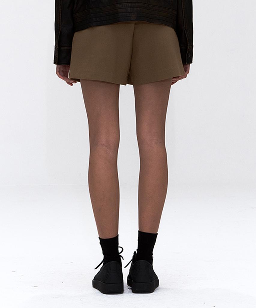 ERER Bootcut Dress Shorts Camel