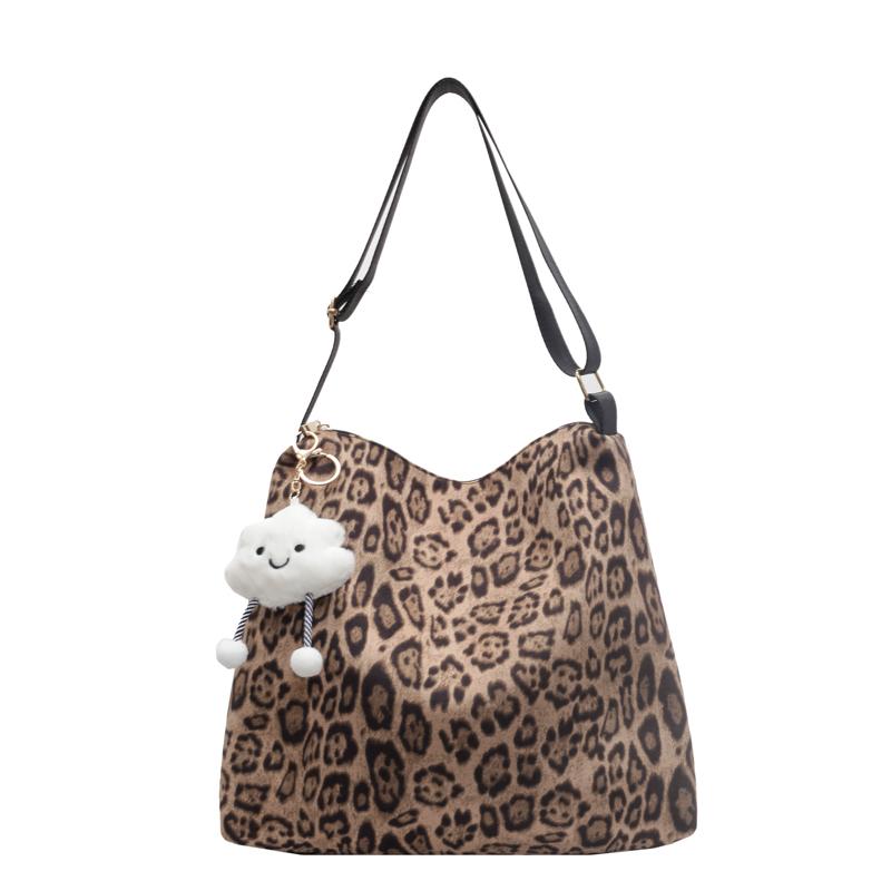 

Сумки через плечо с леопардовым принтом Большая вместимость Двустороннее использование Чувство роскоши Замшевые сумки-тоут на молнии для женщин 2026 хаки