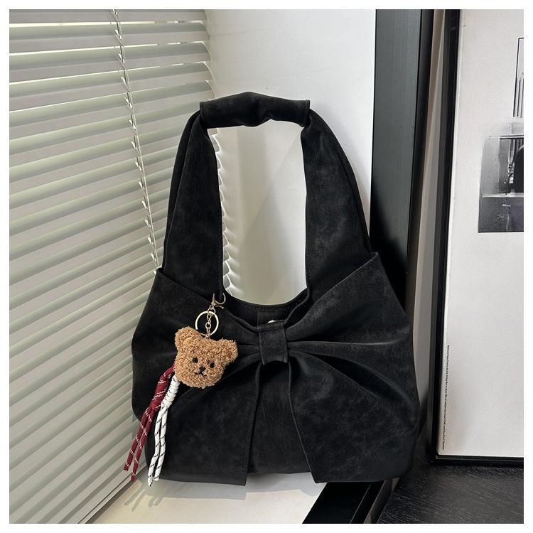A Design With A Niche Bow Unique Fashionable And Stylish Largecapacity Singleshoulder Underarm Tote Bag