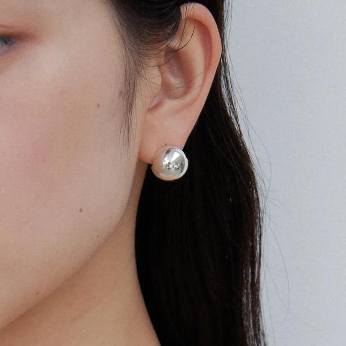 14mm Ball Touch Earring