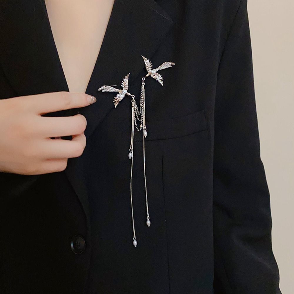 Vintage Phoenix Tassel Brooch Pearl Long Fringe Brooches Exquisite Chinese Style Brooch Pin  Women