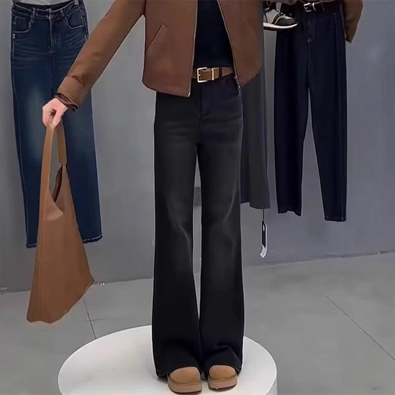 Women's High Waist Black Micro-Flared Jeans, Plus Size, Elastic, Slimming, Floor-Length – 2025 Autumn Collection.