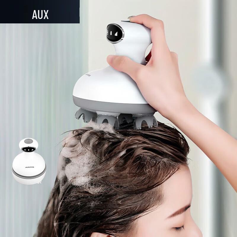 

Массажер для головы с перезаряжаемым влажным и сухим разминающим элементом