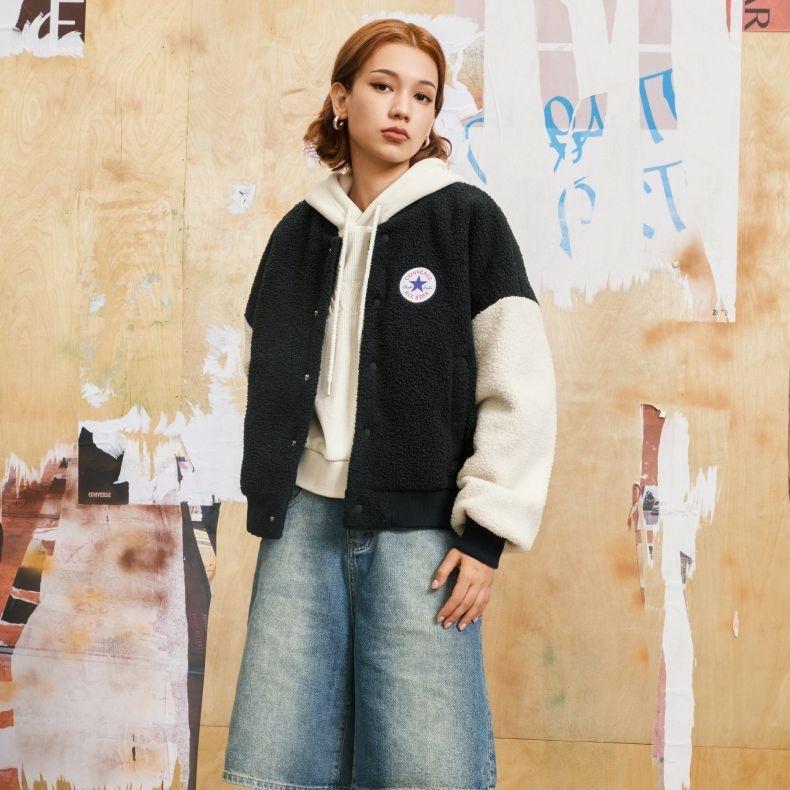 (WMNS) Converse Sherpa Varsity Jacket Asia Sizing 'Black White' Women's 10025206-A01