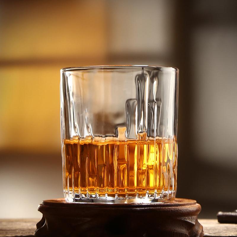 2 Stück Set Haushalts-Brandy-Biergläser Transparentes Cocktailglas 340ml Kreatives Kristall-Whiskyglas Ausländisches Weinglas Set Party